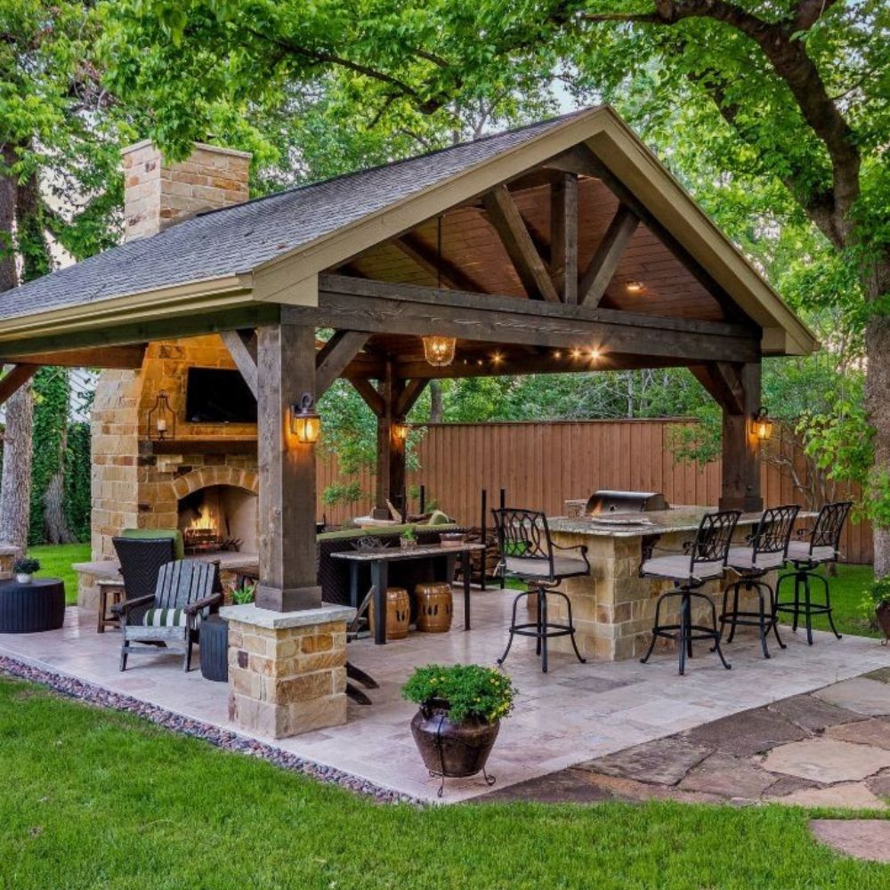 Magical outdoor kitchen